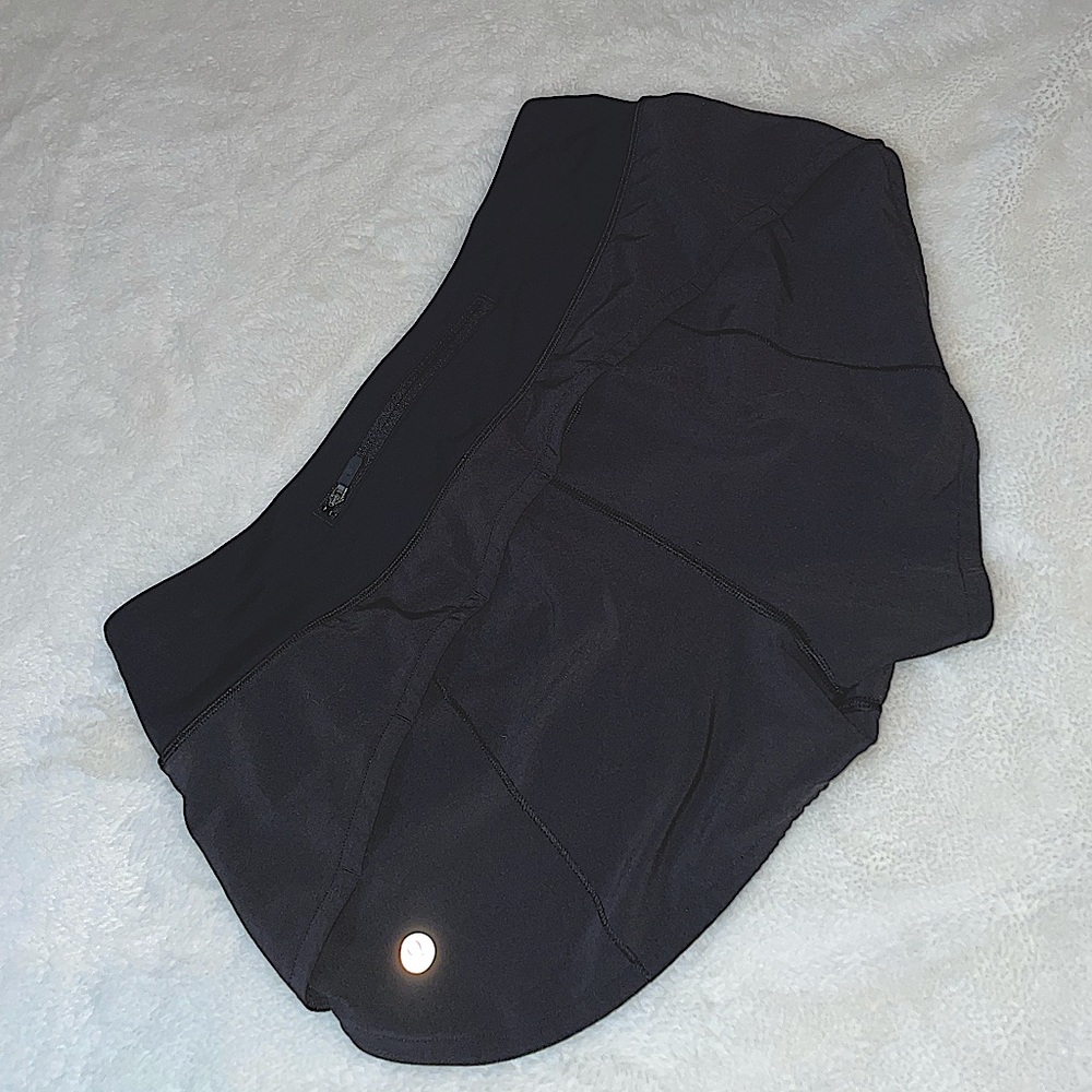 Lululemon black shorts